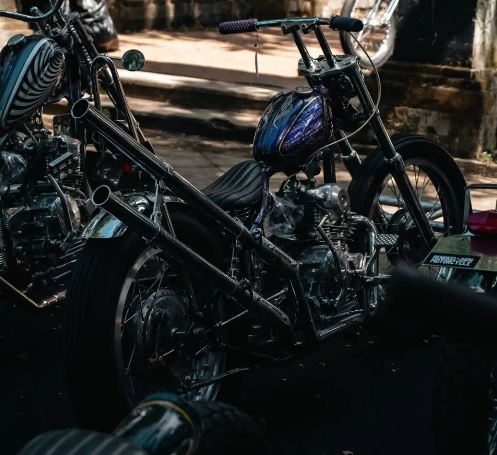 Purple Haze – A 70s-Inspired Frisco Chopper from Gianyar